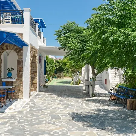 Ξενοδοχείο με διαμερίσματα Tasia