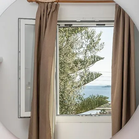 Aparthotel Studios Tasia 3*