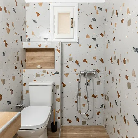 Lägenhetshotell Tasia 3*