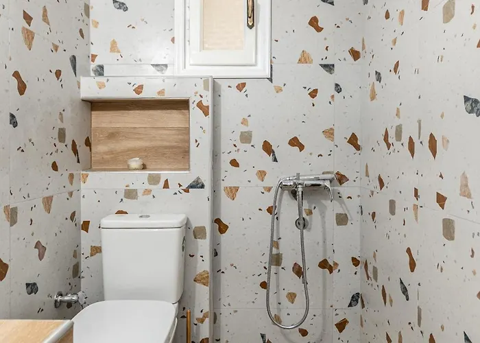 Aparthotel Studios Tasia 3*